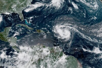 Huracán ‘Erin’ se vuelve poderoso llega a Categoría 5