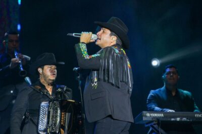 Julión Álvarez dará concierto gratuito el 15 de septiembre