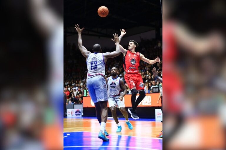La competencia no solo está en la cancha