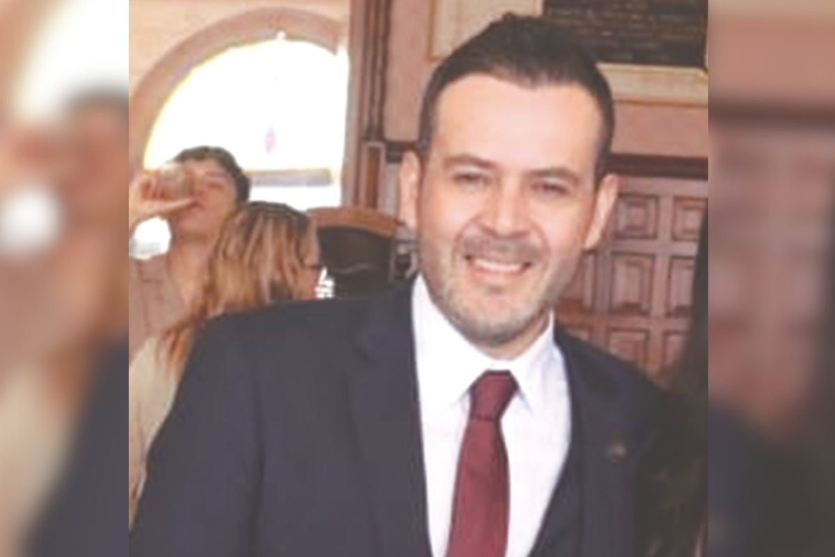 Ulises Mejía, diputado Federal. 