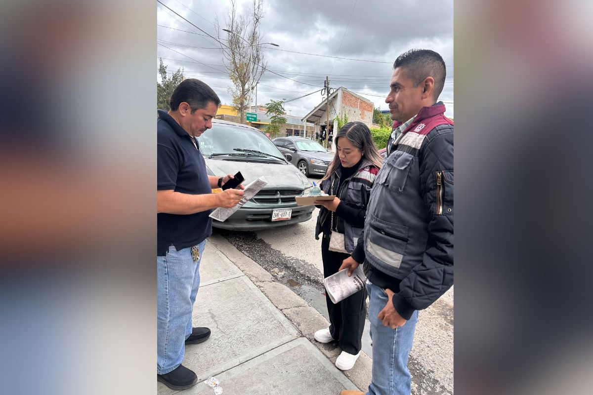 Se mantiene atención a comerciantes de la Avenida García Salinas.