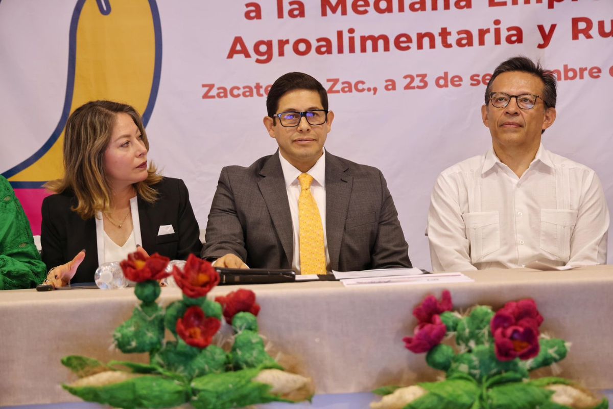 Firman convenio Gobierno de Zacatecas y FIRA para impulsar financiamiento a negocios agroindustriales.
