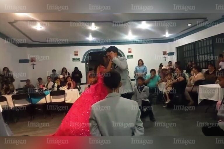 Dejan plantada a quinceañera y fresnillenses se suman a la fiesta