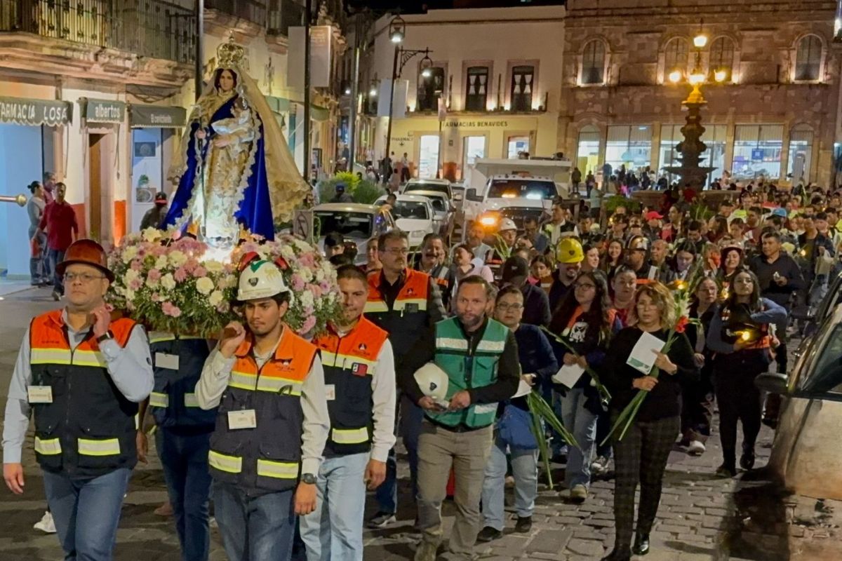 Capstone Copper Cozamín encabezó la peregrinación conmemorativa del novenario de la Virgen del Patrocinio.
