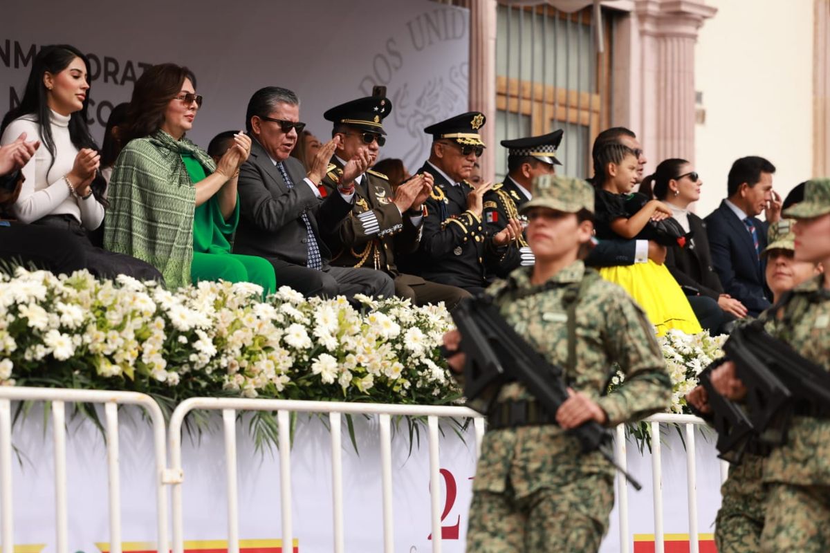 Zacatecas conmemora Independencia con desfile solemne