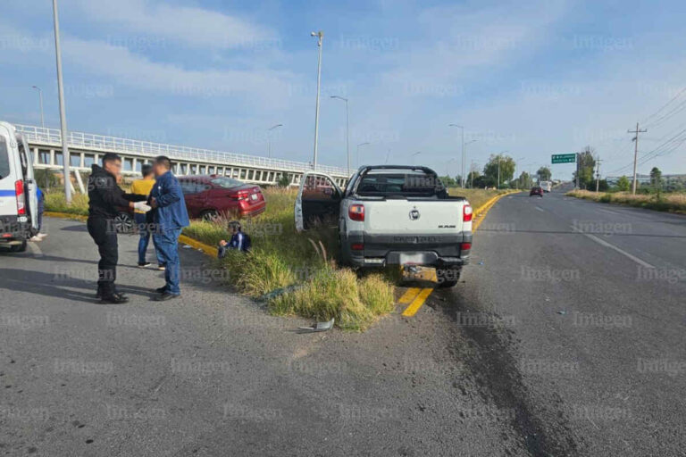Choque en Fresnillo deja a una mujer herida y una menor con crisis nerviosa