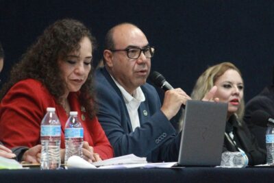 Rector de la UAZ niega presiones políticas y defiende autonomía