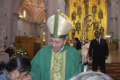 Exhorta el Obispo a vivir en fraternidad