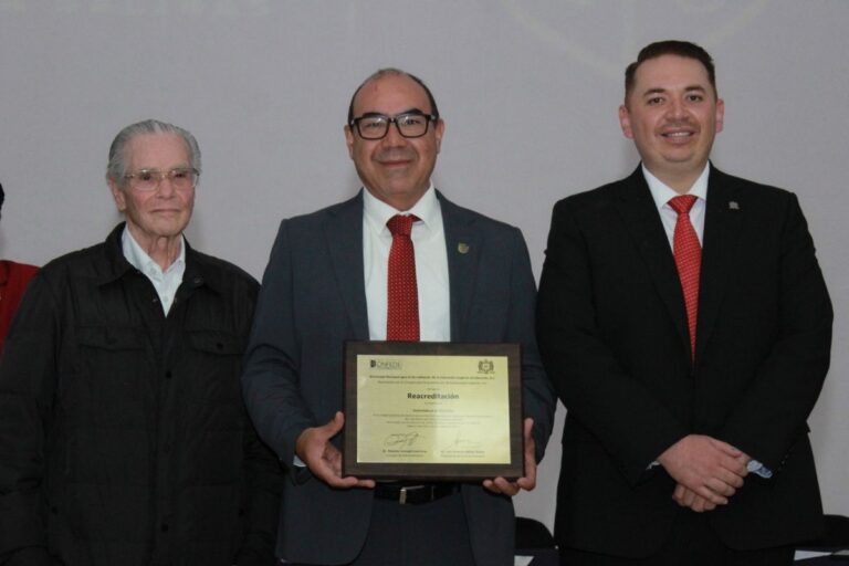 Licenciatura en Derecho de la UAZ logra re acreditación académica