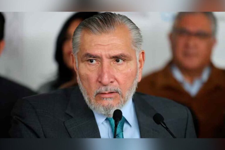 Solicitan juicio político contra Adán Augusto López