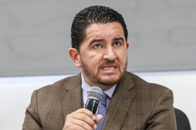 Javier Torres refrenda compromiso contra la violencia de género en Fresnillo
