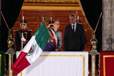 El Grito con voz de mujer: Claudia Sheinbaum hace historia en el Zócalo