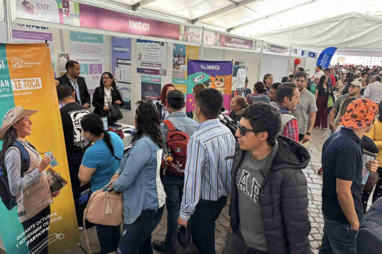 Realizan la feria del empleo para jóvenes en Zacatecas