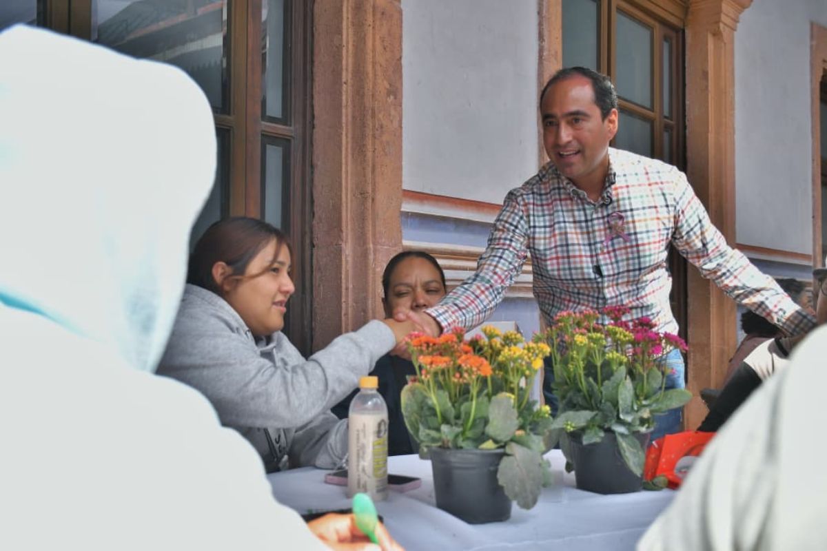 Reconoce Guadalupe la importancia de la Mujer Rural en su día.
