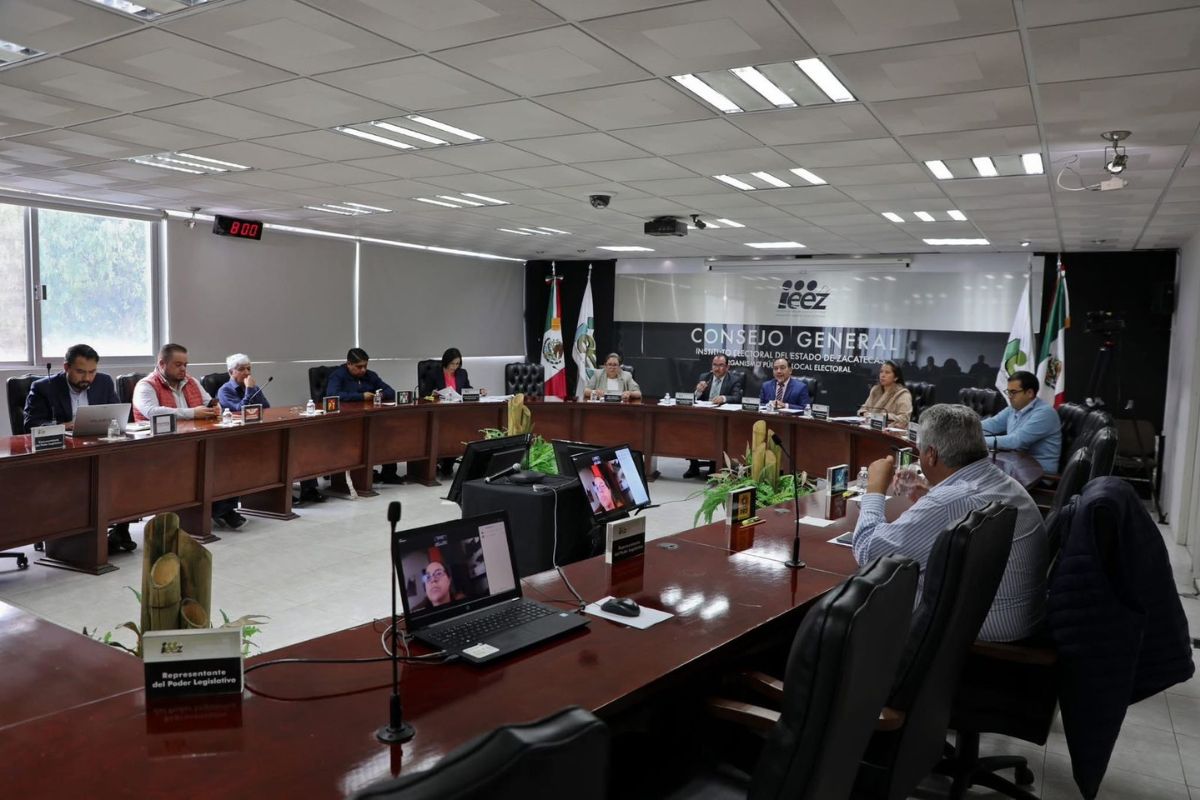 Carlos Alberto Limas se incorpora como representante de Movimiento Ciudadano ante el IEEZ.