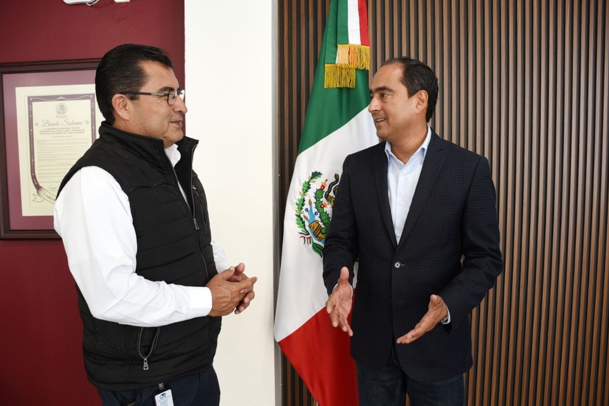 Acuerdan Pepe Saldívar y CFE respuesta oportuna a emergencias y fallas en la energía eléctrica en Guadalupe.