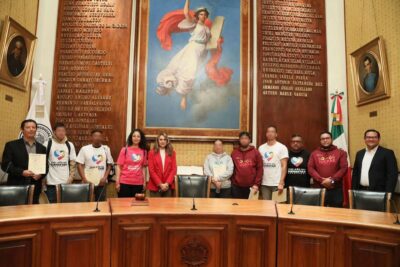 Beneficiarios del programa “Reconecta con la Paz” visitan edificio del Tribunal Superior de Justicia