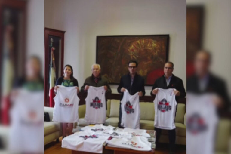 Clúster Minero dona 3 mil playeras a la afición de mineros de Zacatecas