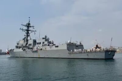 Buque de guerra de EU llega a Trinidad y Tobago, frente a Venezuela