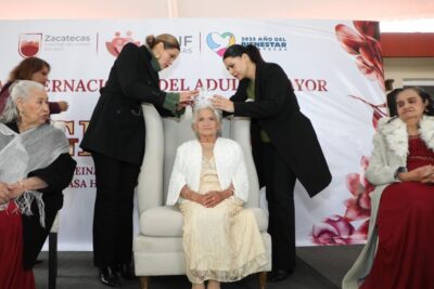 Celebra Gobierno de Zacatecas el Día Internacional del Adulto Mayor con coronación de la nueva reina de la Casa Hogar para la Tercera Edad