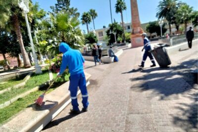 Servicios Públicos de Fresnillo da mantenimiento a áreas verdes para mejorar la imagen urbana