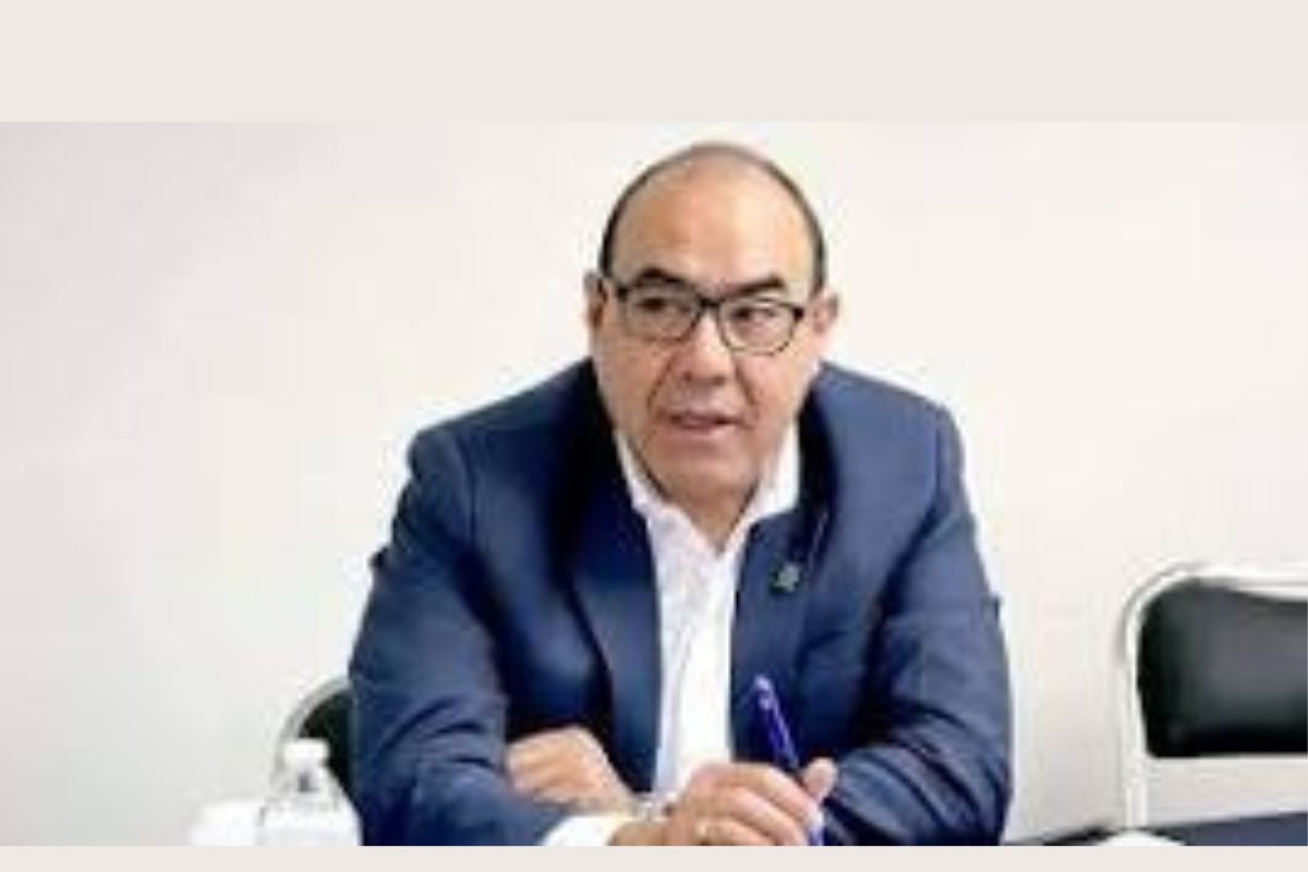 UAZ revisa movimientos administrativos y promueve el diálogo