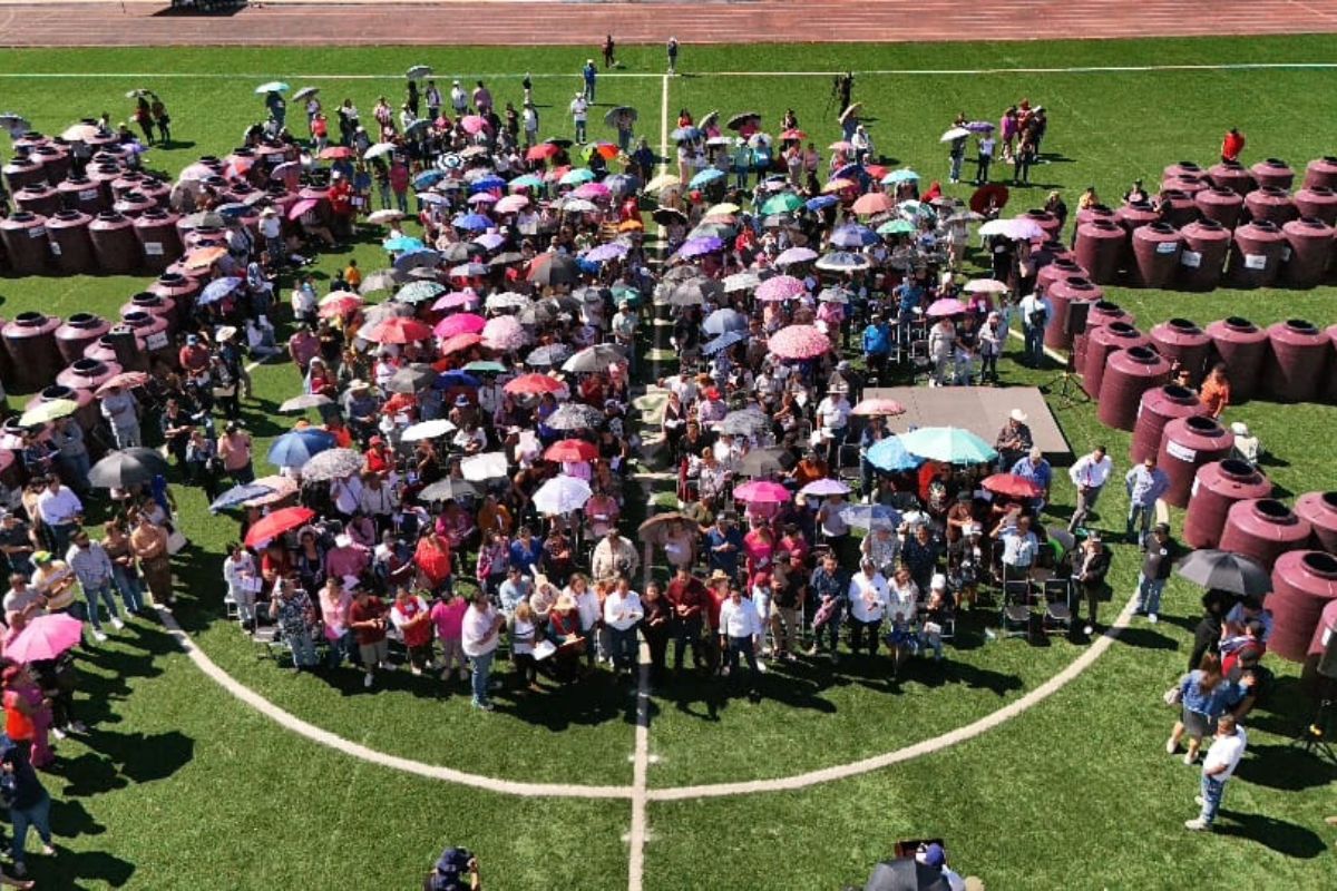 Entregan 700 depósitos de agua en Guadalupe