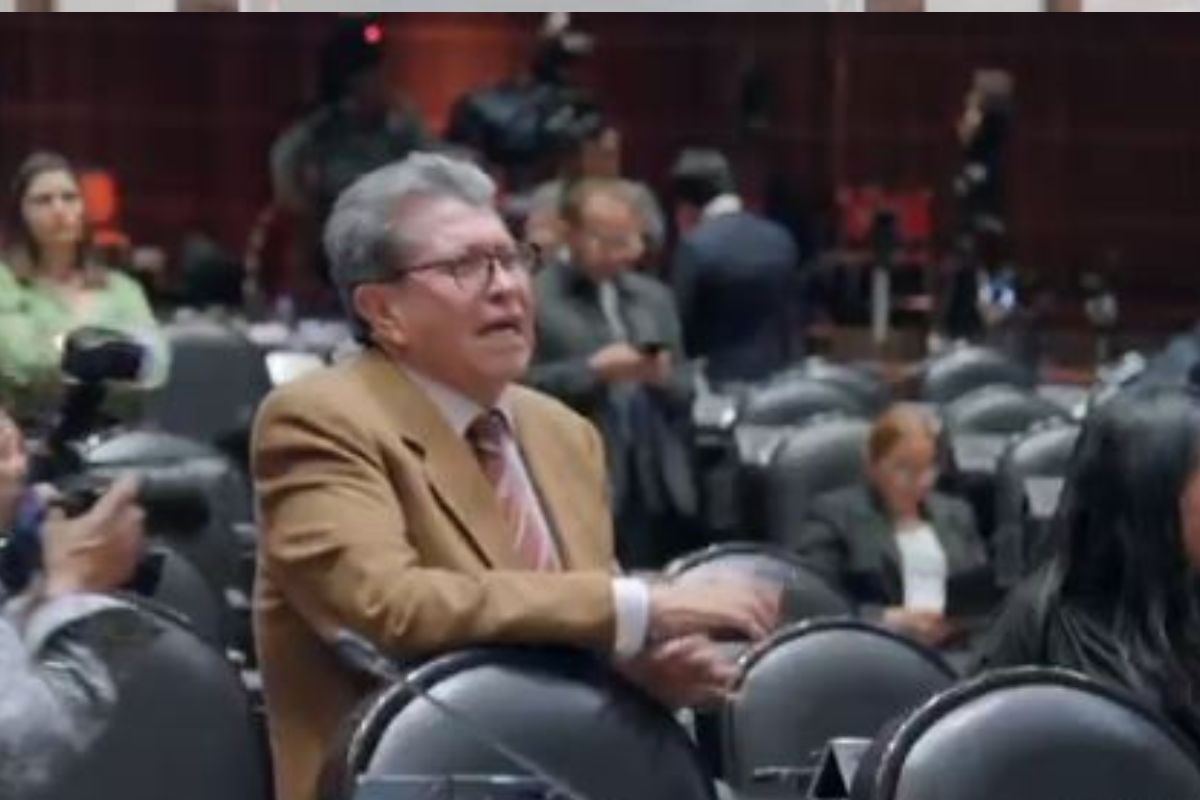 Ricardo Monreal exige asistencia y compromiso de diputados en Pleno y comisiones