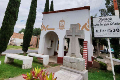 Listos panteones de Guadalupe para Día de Muertos de 2025