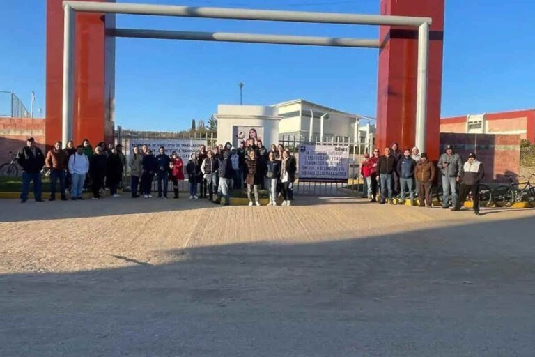Sindicalizados toman Tecnológico de Sombrerete exigiendo derechos laborales