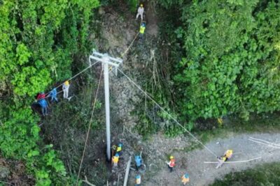 CFE reestablece el suministro eléctrico en los estados afectados por las lluvias