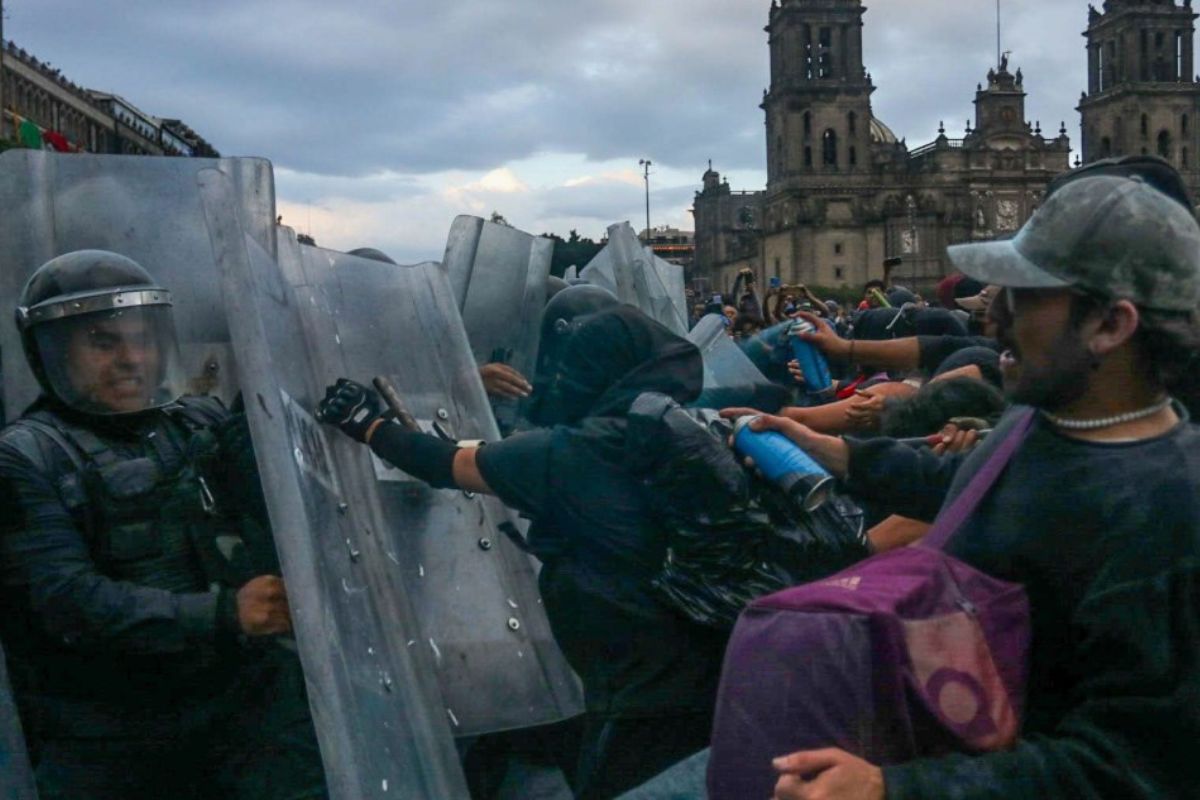 Bloque Negro impulsa su expansión global mediante redes sociales.