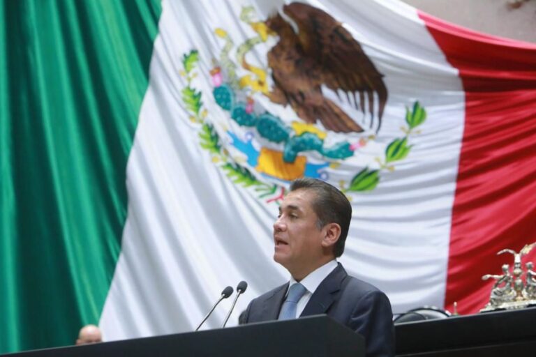 Propone Puente castigos y controles contra agresión digital