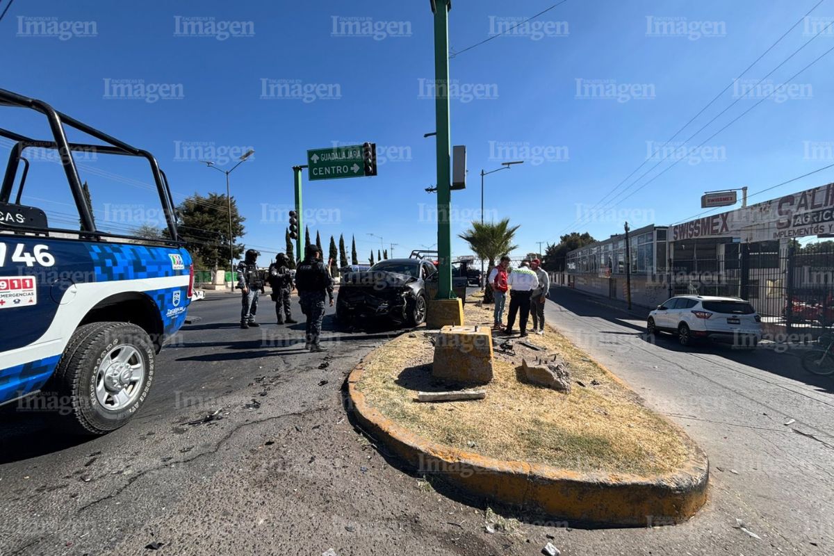 Dos personas lesionadas fue el saldo de un accidente vial en el Mineral.