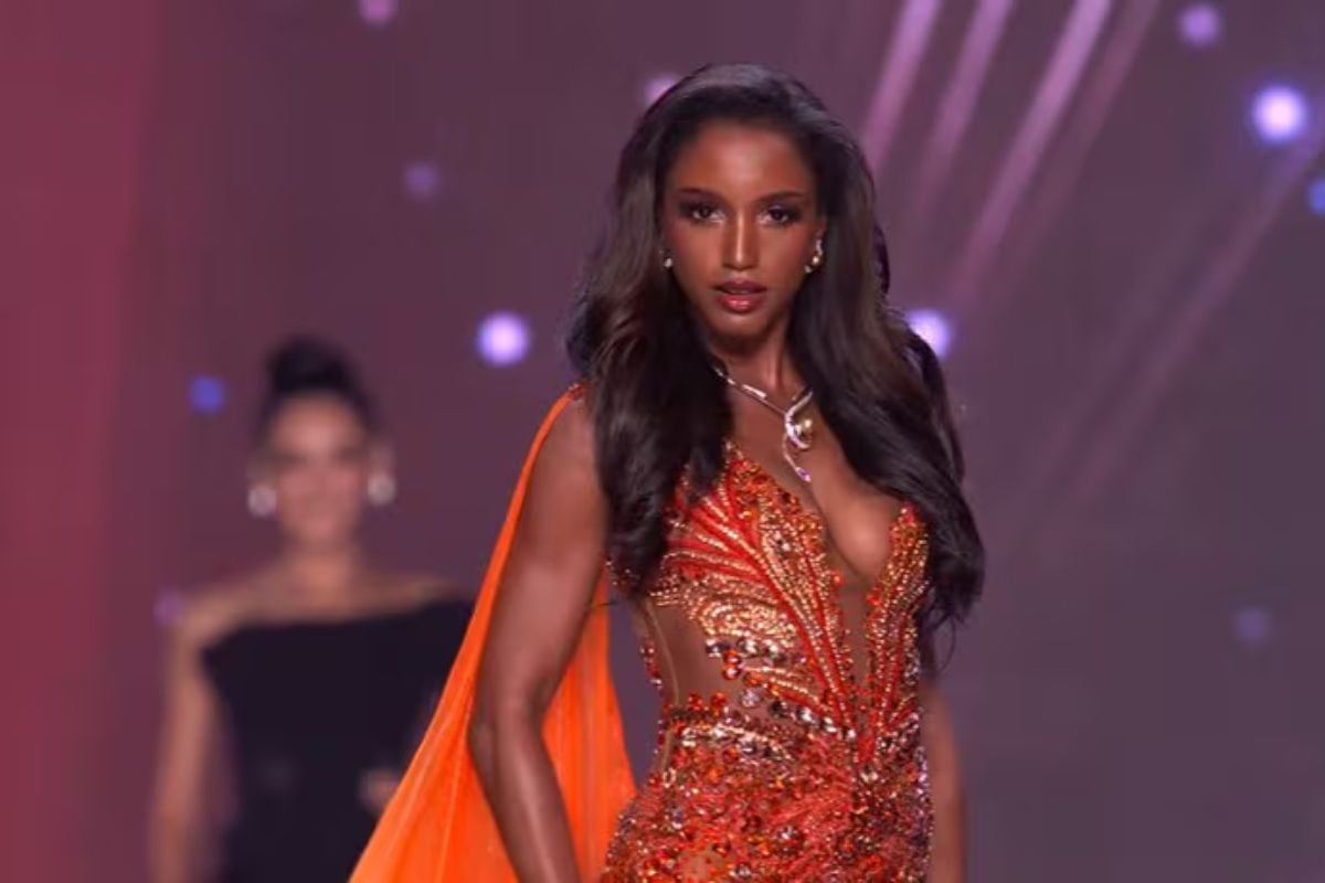 Preocupa la salud de Miss Jamaica tras fuerte caída en Miss Universo 2025.