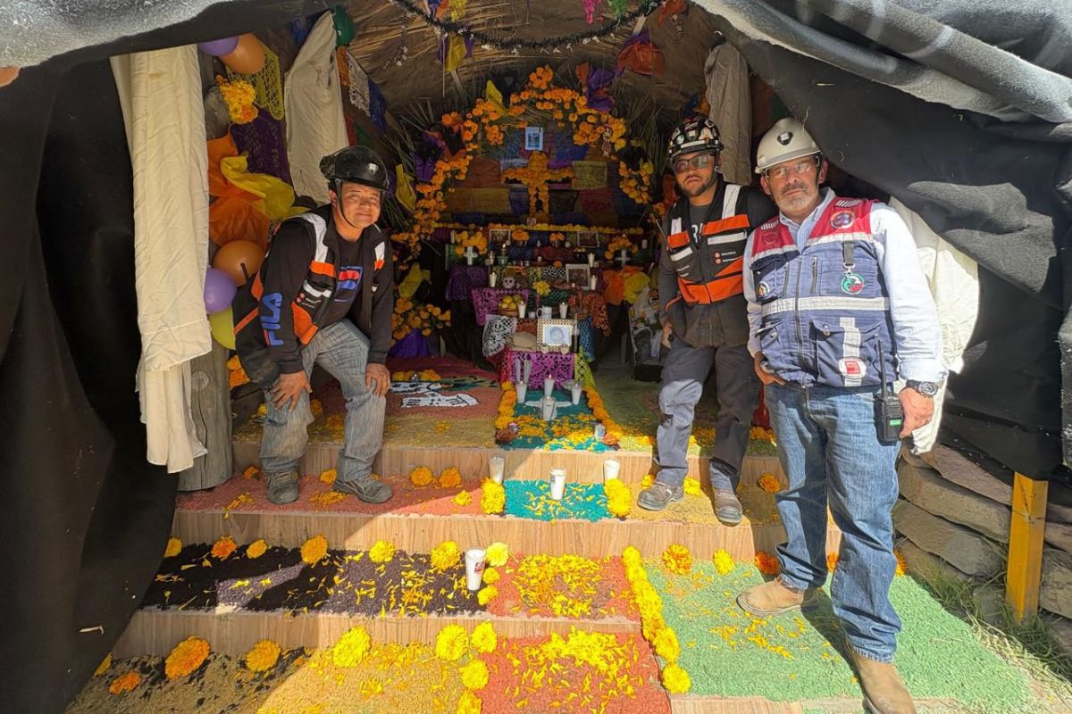 Capstone Copper Cozamin honra sus tradiciones con el Concurso de Altares de Día de Muertos 2025
