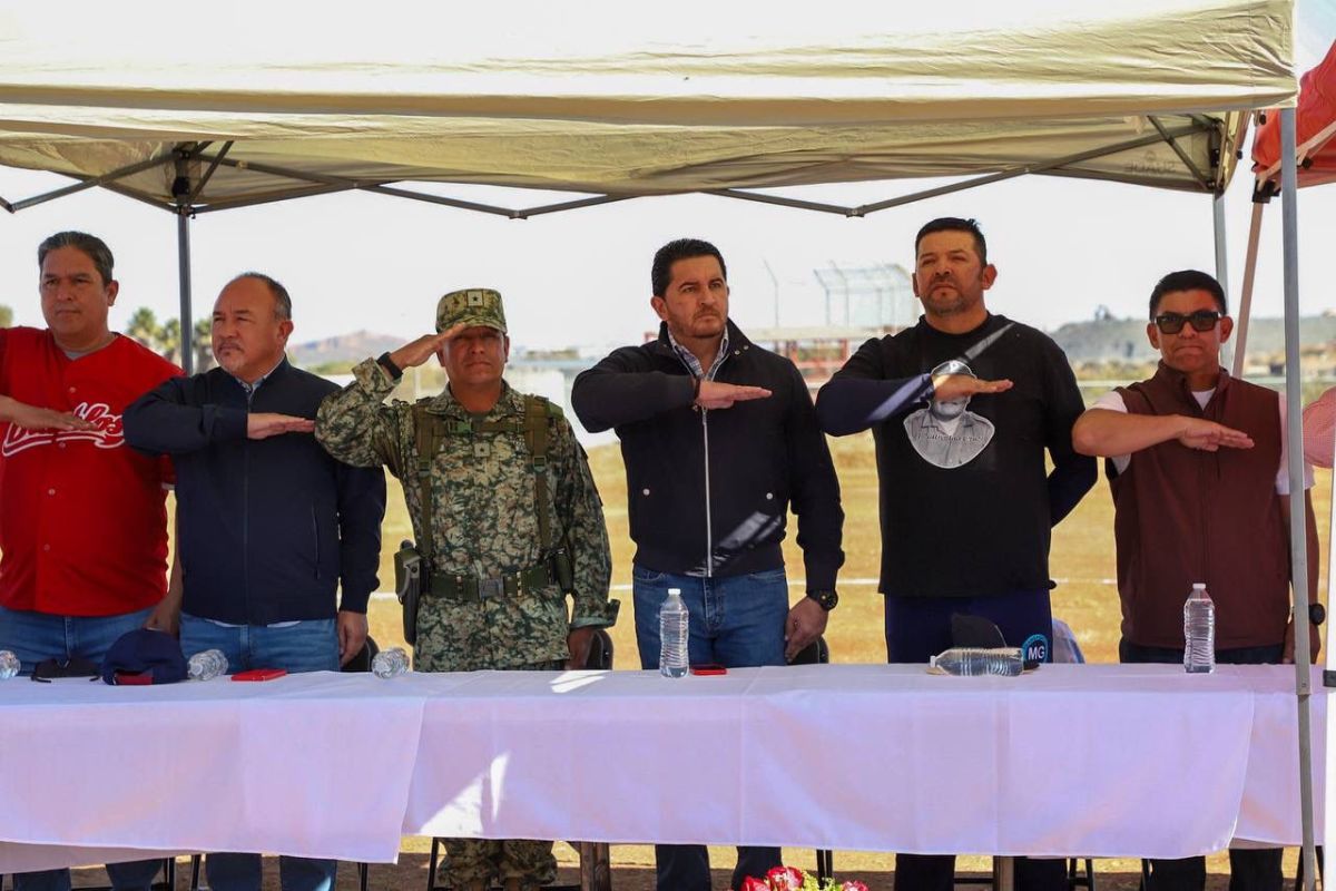 Saucito del Poleo estrena campo infantil de béisbol.