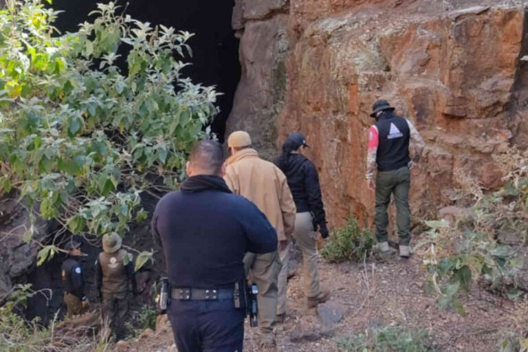 Autoridades buscan a personas desaparecidas en la colonia Alma Obrera