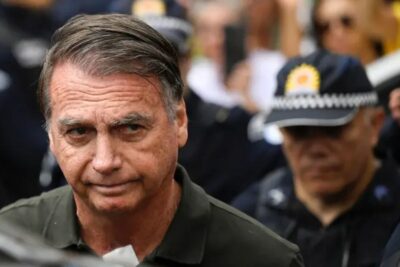 Defensa de Bolsonaro exige prisión domiciliaria definitiva por deterioro de salud