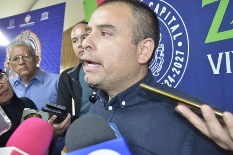 Miguel Varela exige protección ante ola de violencia contra alcaldes