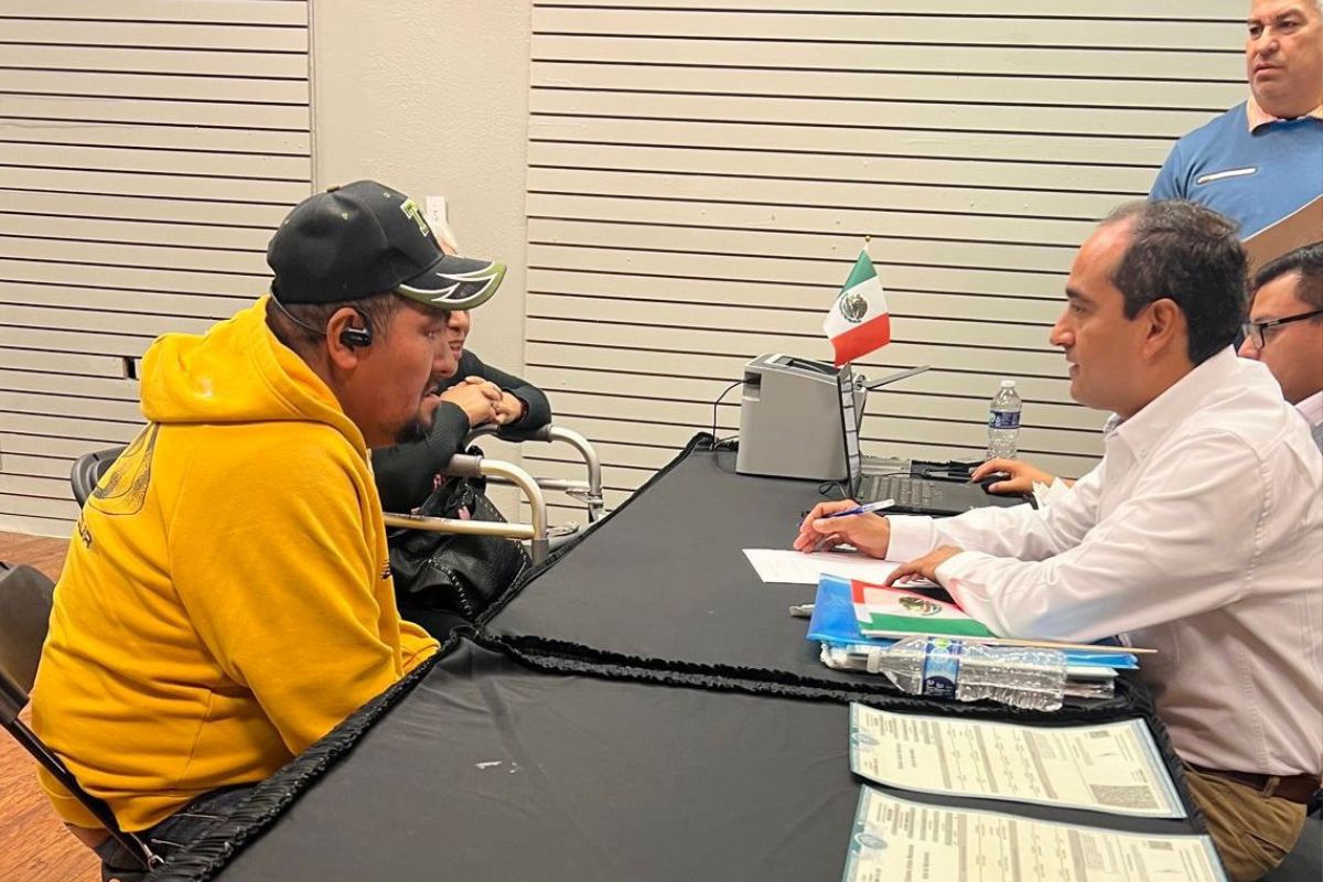 Pepe Saldívar acerca servicios a migrantes guadalupenses en Fort Worth, Texas