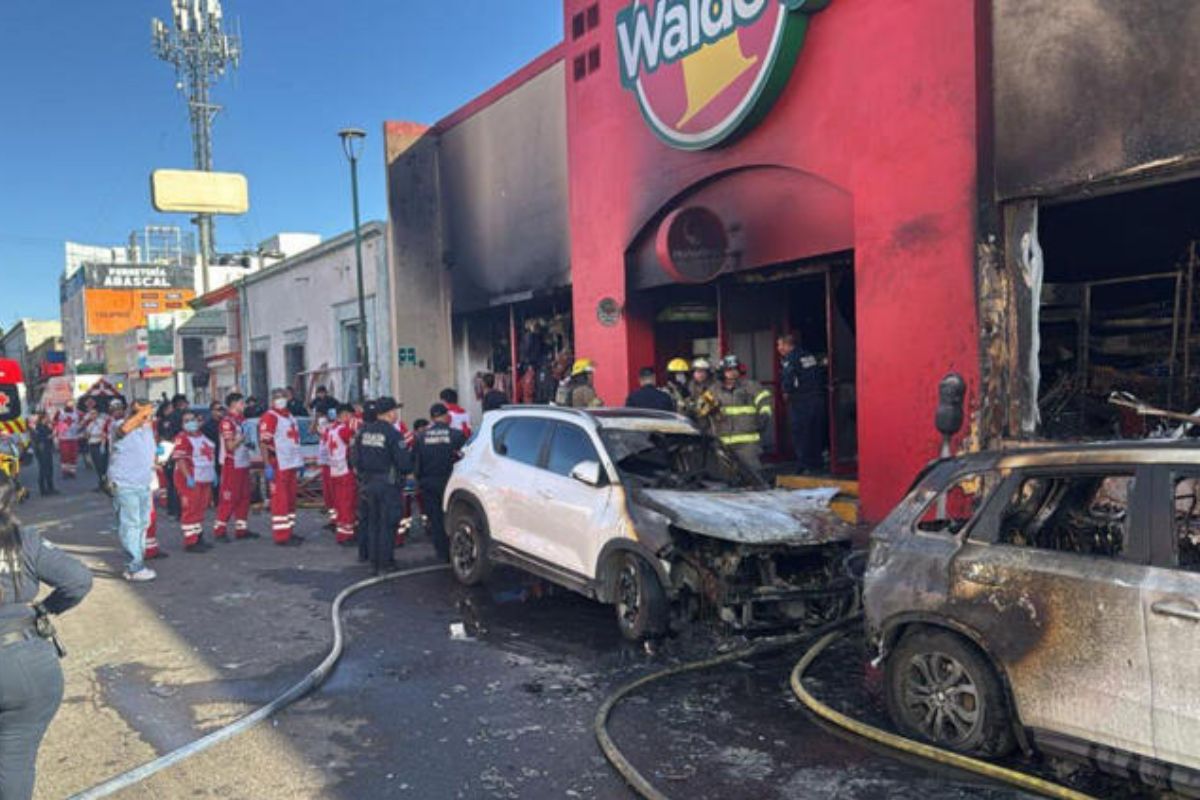 Diez dados de alta y cinco siguen hospitalizados tras explosión en tienda departamental de Hermosillo