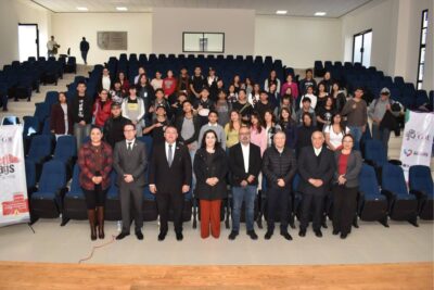 Prevención digital: Fiscalía continúa con taller “Red Flags en Línea”