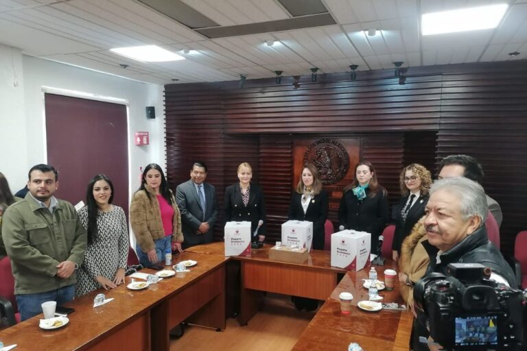 Secretaría de Finanzas Entrega Paquete Económico 2026 al Congreso