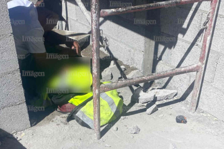 Hombre muere en Fresnillo tras caer de un andamio y golpearse la cabeza