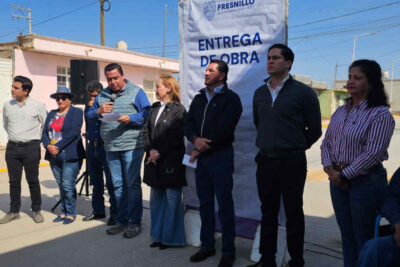 Javier Torres entrega obras de pavimentación de calles y mejora de drenajes