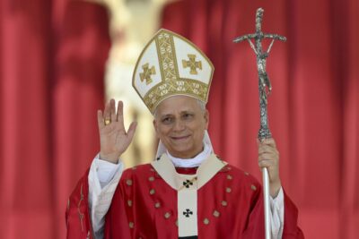 “Que cese el fuego y comiencen las negociaciones”: llamado del Papa León XIV por la paz mundial