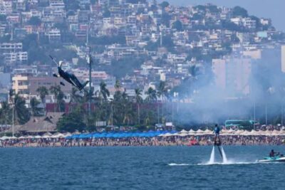 En Acapulco se realiza el Air show 2025