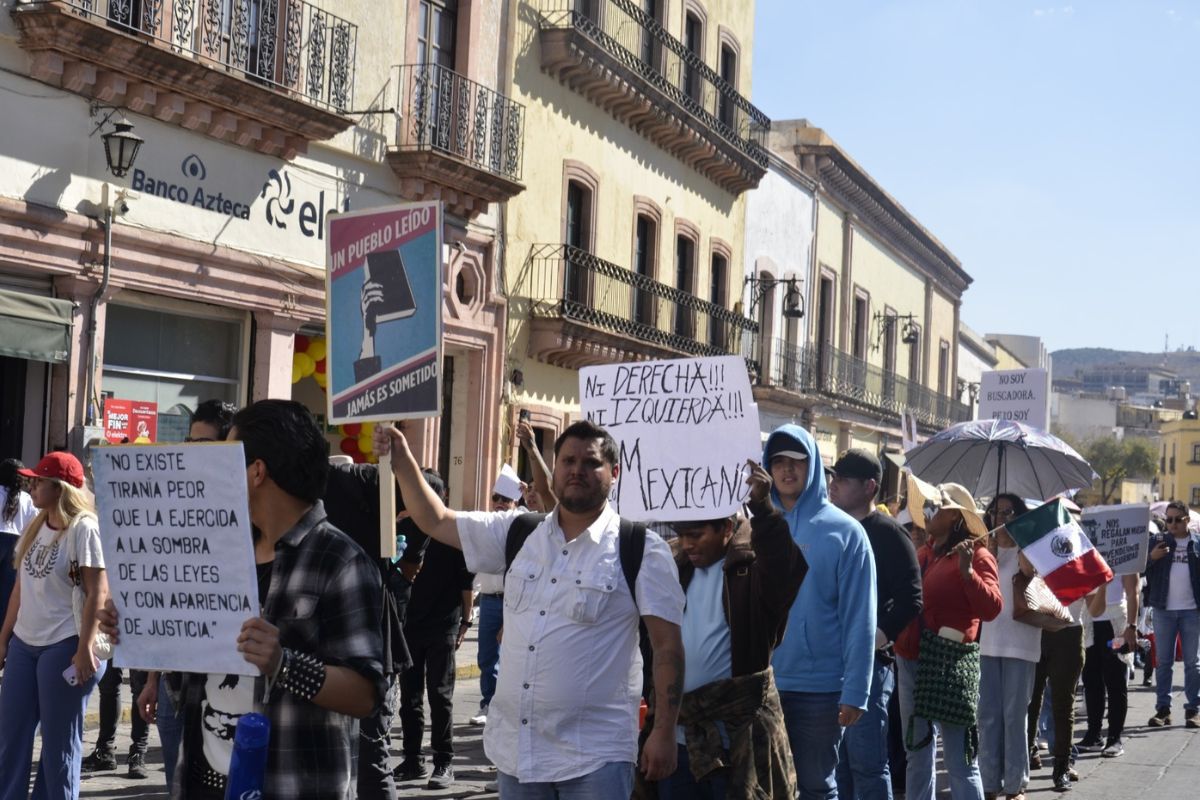 Zacatecanos toman las calles para exigir alto a la violencia.