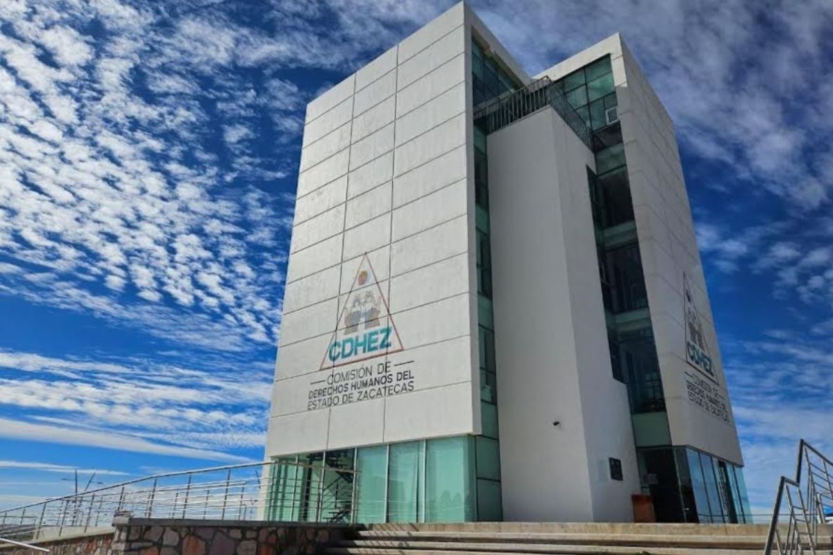 Tres aspirantes, sin requisitos completos en el registro.